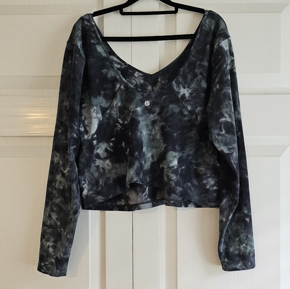 Lululemon Scoop Neck Long Sleeve - Picture 2 of 4